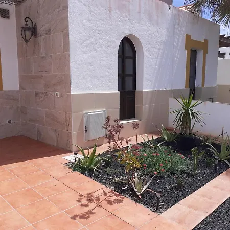 Beautiful Coastline Bungalow Near The Ocean 50 M *