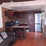 Apartament Beautiful Coastline Bungalow Near The Ocean 50 M *