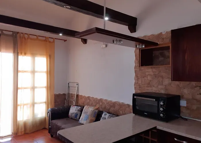 Beautiful Coastline Bungalow Near The Ocean 50 M